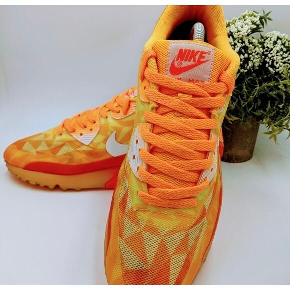 Nike airmax 90 ice atomic mango Sz 9.5 mens Orange and White - Picture 2 of 12